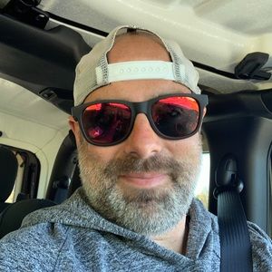 Meet your Posher, Jay